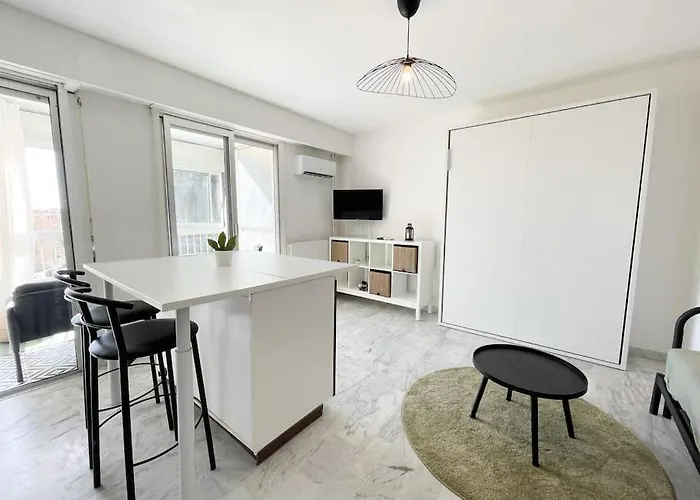 Le Guynemer شقة *